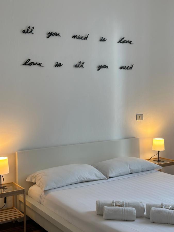 Xenia Apartments - Bright And Elegant Apartment Milan Exterior photo